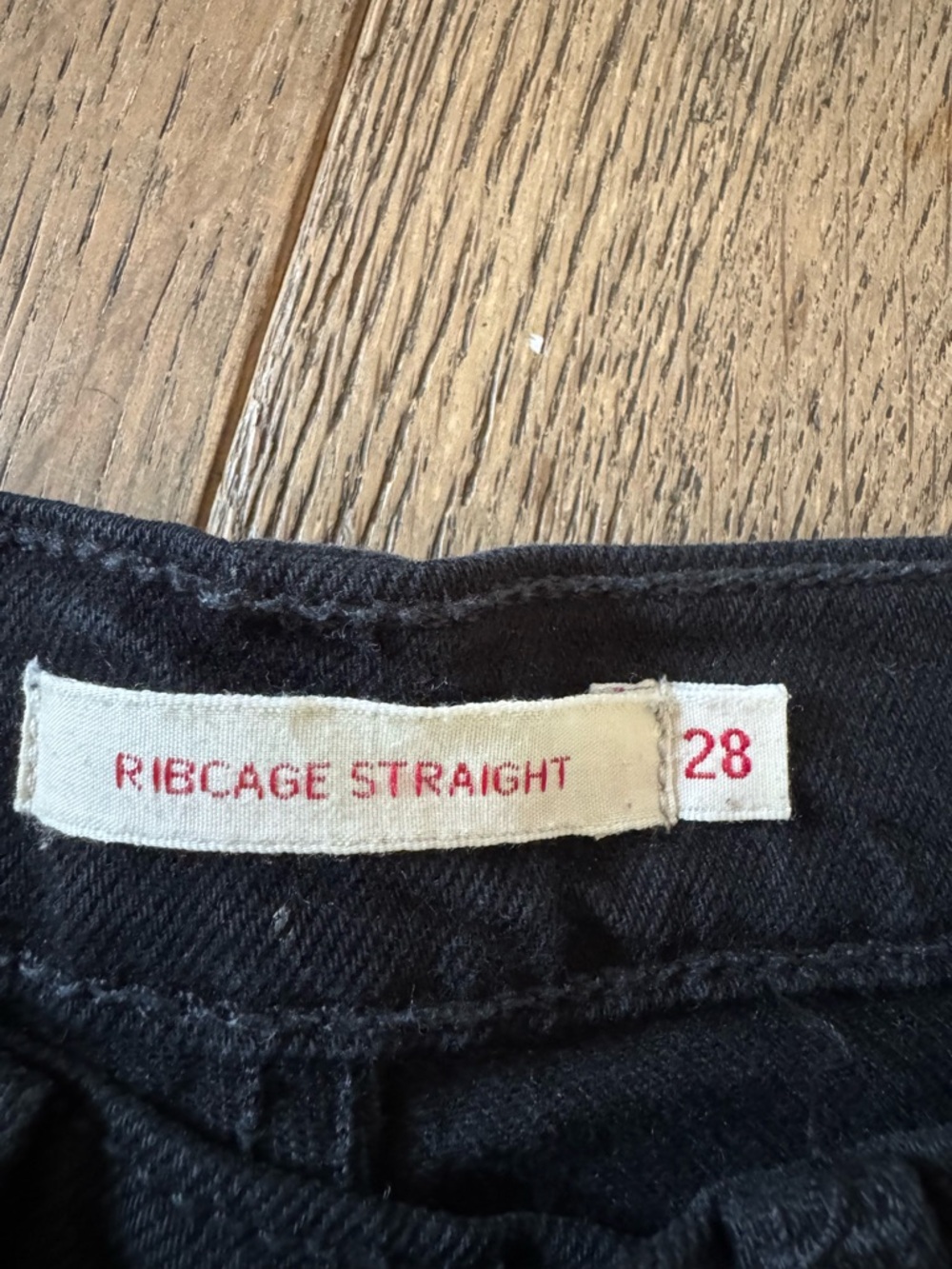 Levi’s Ribcage Straight Ankle - Picture 5 of 5